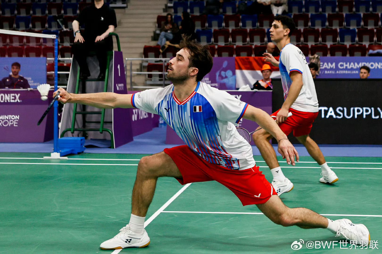 开云体育官网-丹麦羽毛球队完胜韩国羽毛球队，陶菲克打破历史纪录