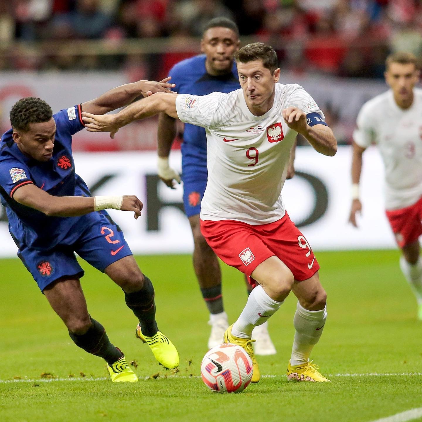 乌拉圭完胜土耳其，莱万统治全场的简单介绍