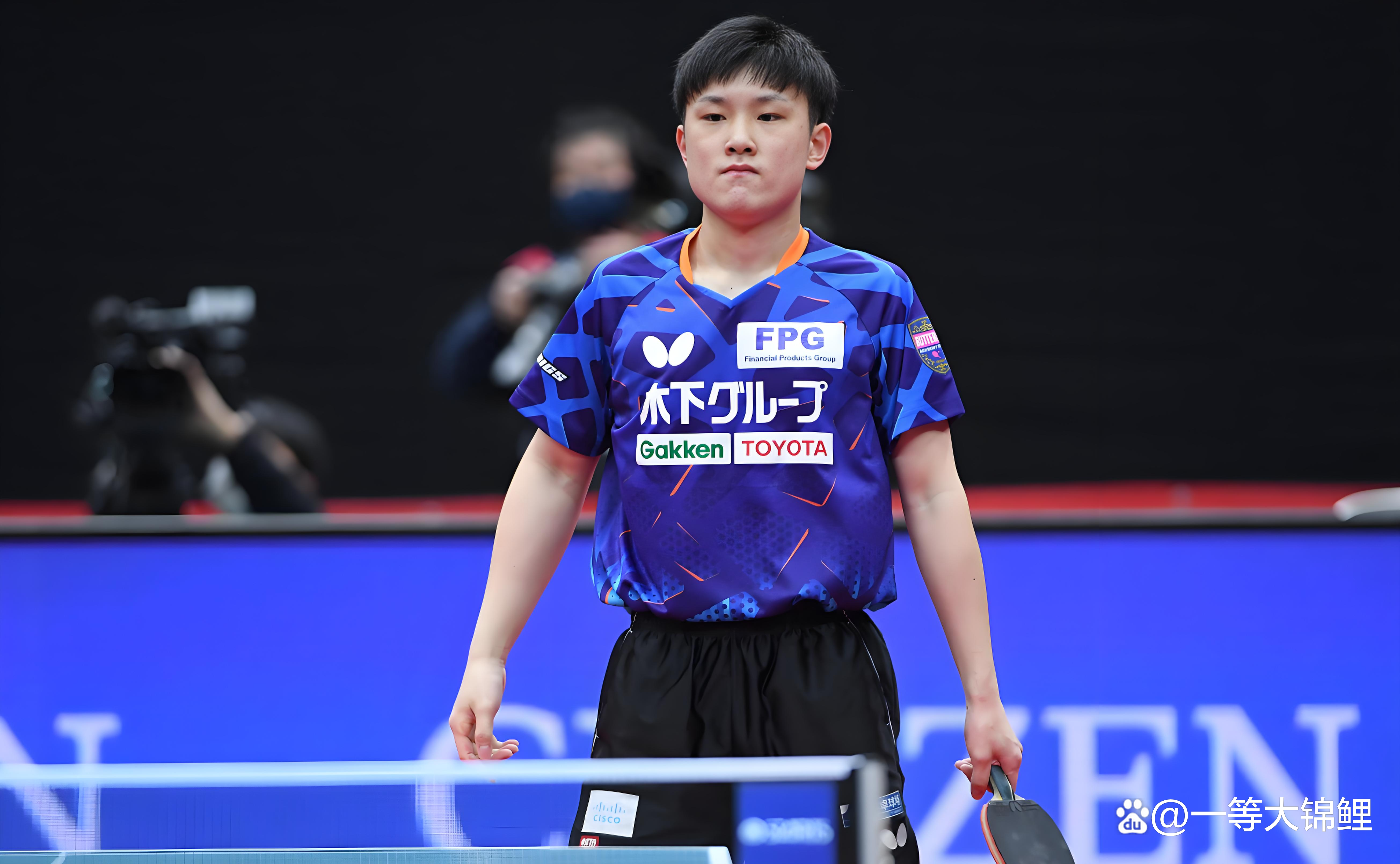 日本队碾压奥地利队,张本智和统治全场 日本队碾压奥地利队,张本智和统治全场