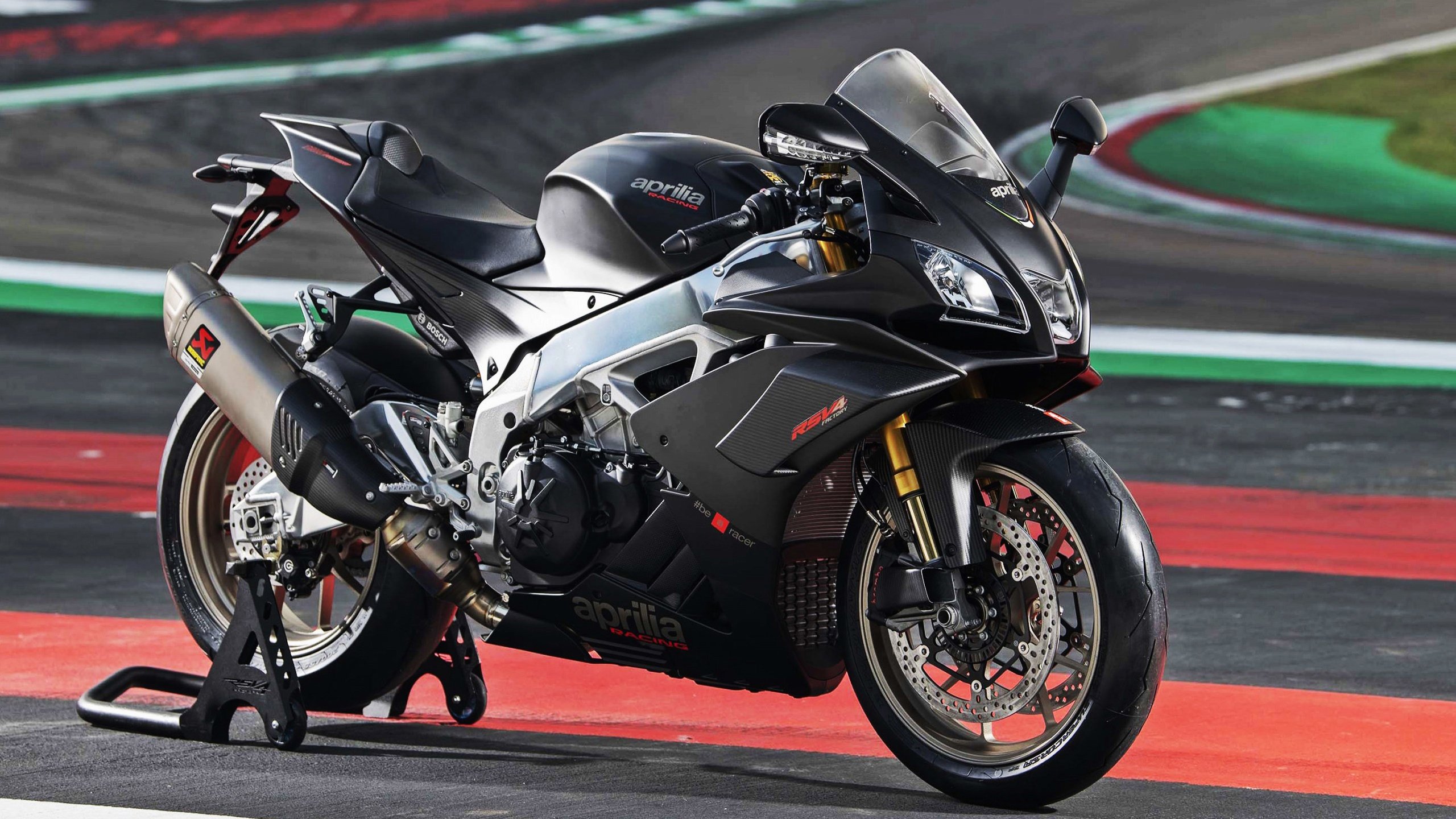 墨西哥新风暴席卷圣马梅斯！佩德里魔术师般表演撕碎巴斯克铁壁