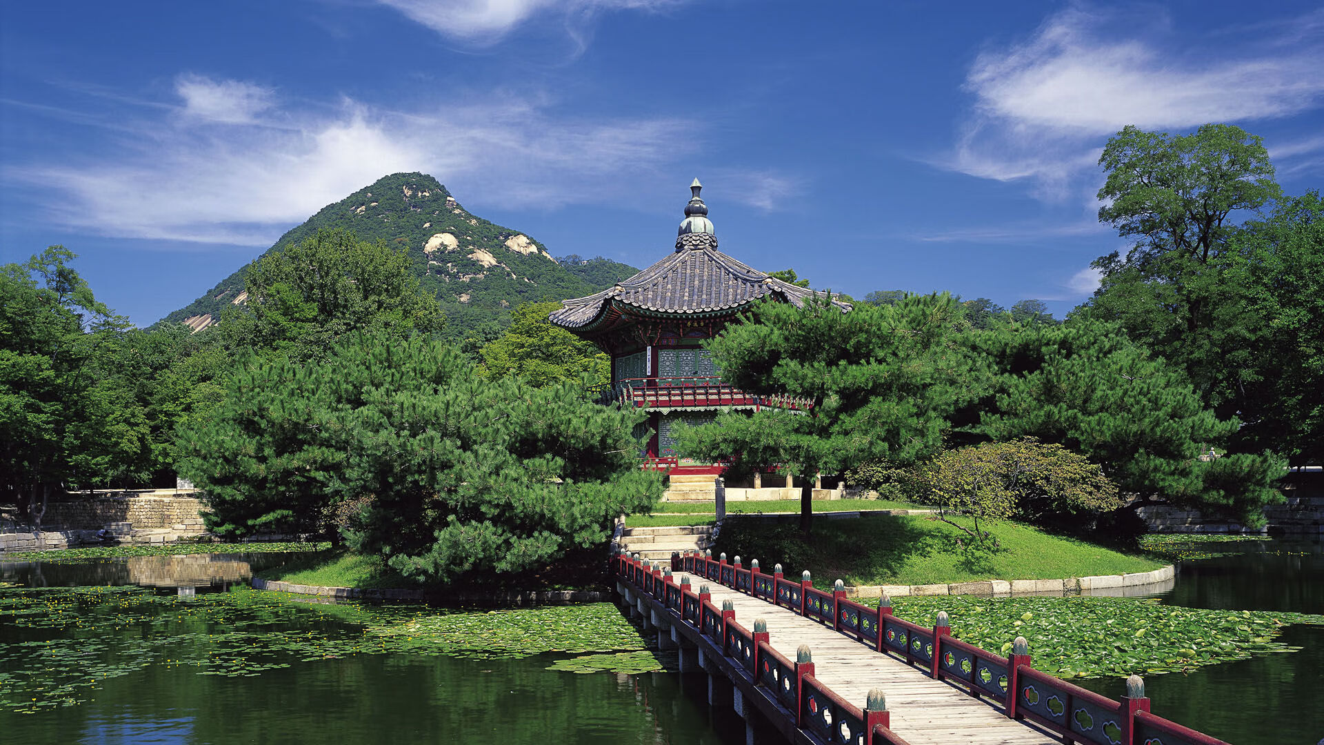 枢纽与沙暴，阿坎吉一肩挑起攻防，塞内加尔的疾风席卷拉齐奥