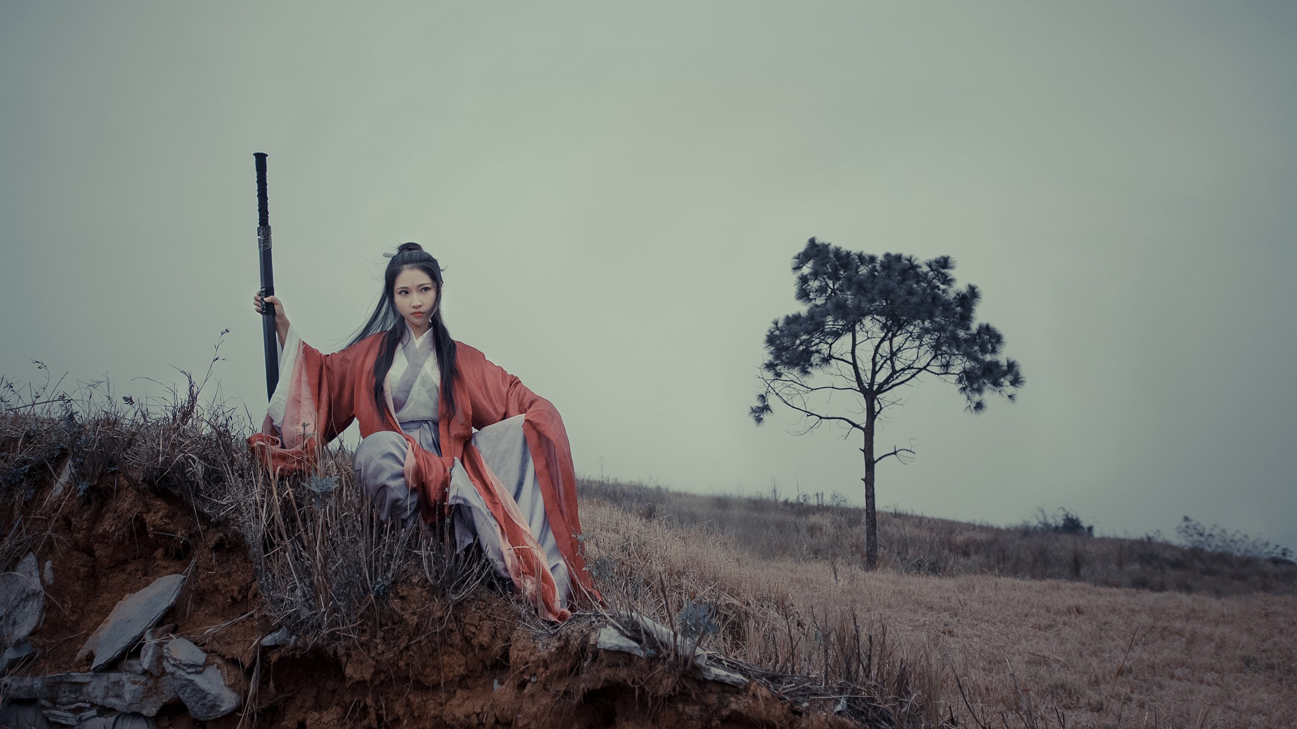 打破常规的骑士,F1街道赛之夜,赖斯如何以非典型胜利照亮拉斯维加斯